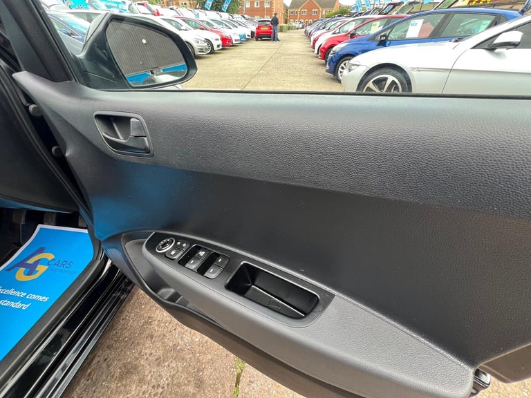 2017 Hyundai i10 1.0 SE Euro 6 5dr HATCHBACK Petrol Manual