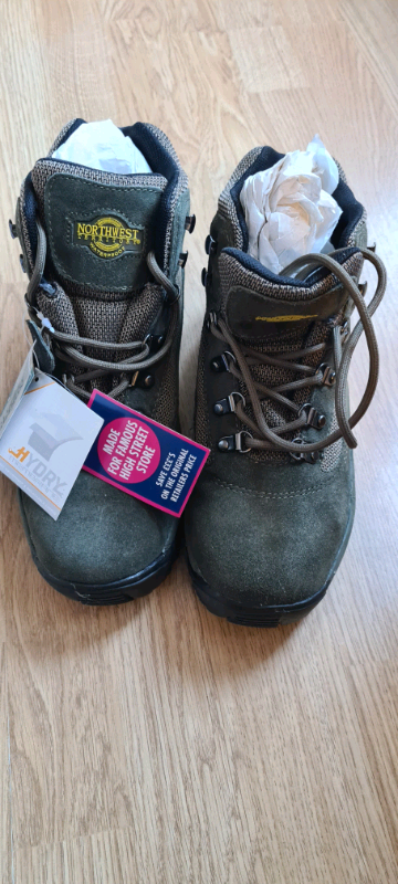 Northwest Territory Hiking Boots Mens Terrain 2 Waterproof | in Hereford,  Herefordshire | Gumtree