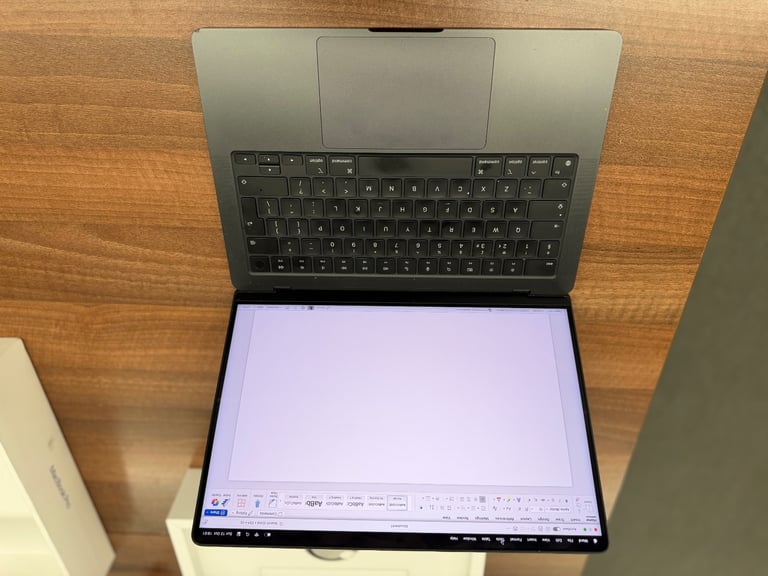 Apple MacBook Pro 14 inch -Space Black 2024 model