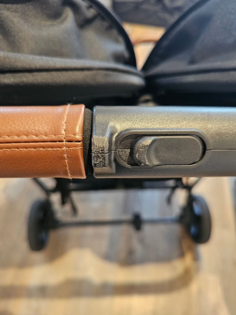 Ickle Bubba Venus Prime Double Stroller Pram with Bassinet Black