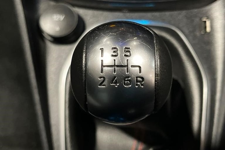 2024 Ford Puma 1.0 EcoBoost Hybrid mHEV ST-Line 5dr Manual Hatchback Petrol Manual