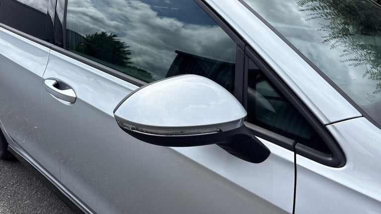 2024 Volkswagen Golf 2.0 TDI 150 R-Line 5dr DSG Diesel Estate Estate Diesel Automatic