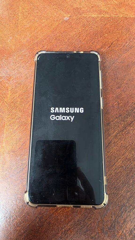 image for Samsung Galaxy S21 plus, 5G, 128gb, Dual Sim plus 5000mAH charger case