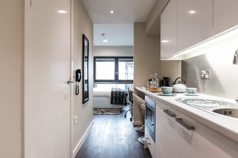 REPLACEMENT TENANT STUDENT ACCOMMODATION CENTRAL LONDON