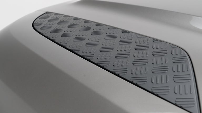 2025 Land Rover Defender (25 Reg) 90 3.0 D250 S Hard Top Commercial (3 Seat) (+VAT) Panel Van Die...