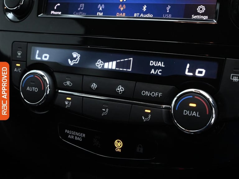 2019 Nissan Qashqai 1.3 DiG-T Acenta Premium 5dr HATCHBACK PETROL Manual