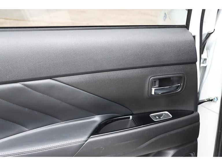 2018 Mitsubishi Outlander h TwinMotor Juro SUV HYBRID Automatic