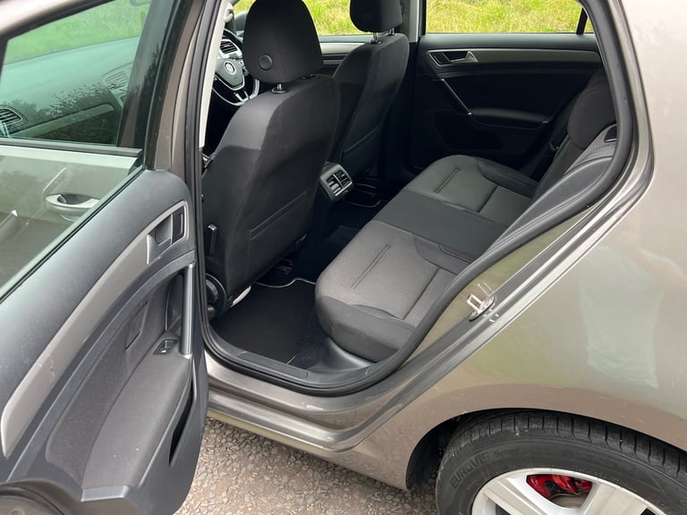 Volkswagen, GOLF, Hatchback, 2016, Manual, 1598 (cc), 5 doors