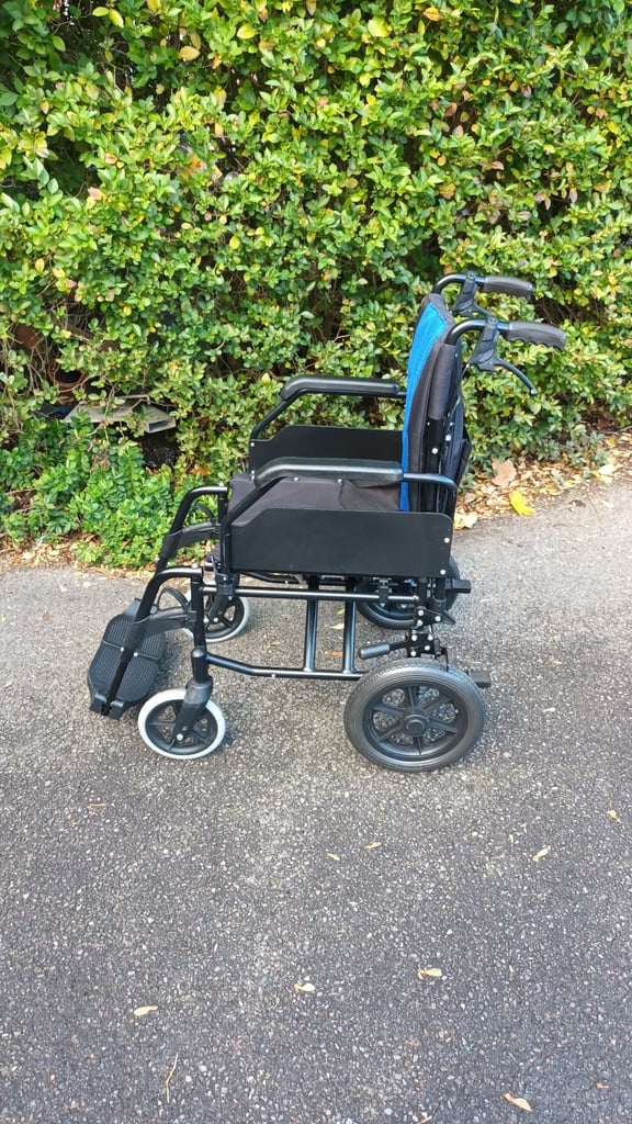 image for Easy 1 Transit Wheelchair 16"x17"