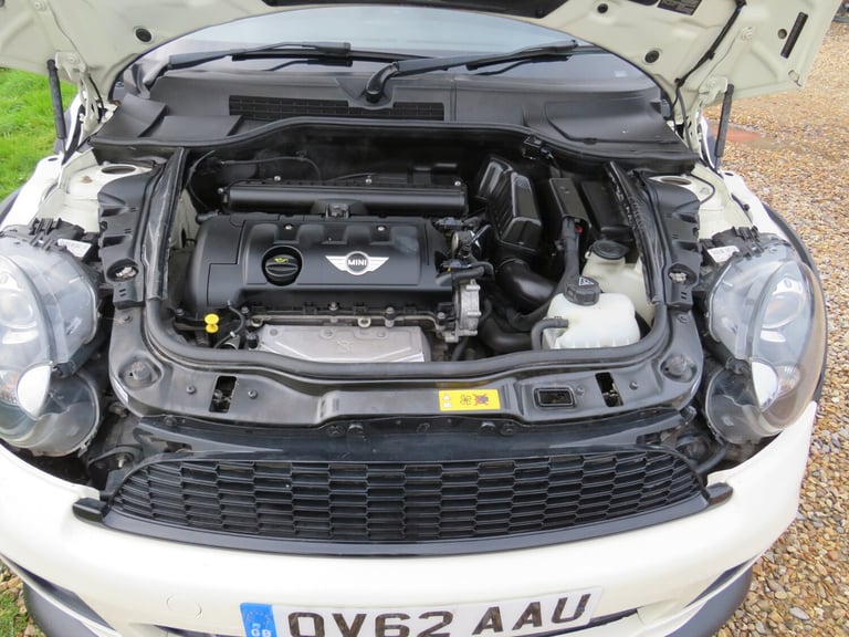 2012 MINI Roadster 1.6 COOPER 2 DOOR CONVERTIBLE Petrol Manual