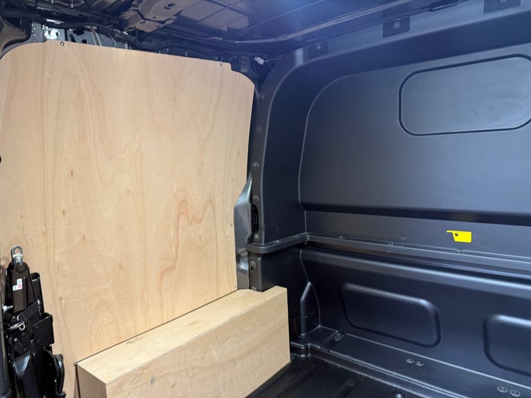 2025 Ford Transit Custom 2.0 EcoBlue 150ps H1 Double Cab Van Limited PANEL VAN Diesel Manual