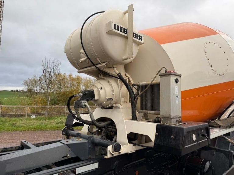 2022 MAN TGM 26.320 CONCRETE MIXER