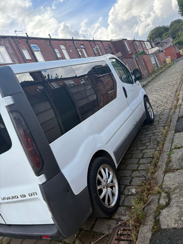Vauxhall vivaro campervan 