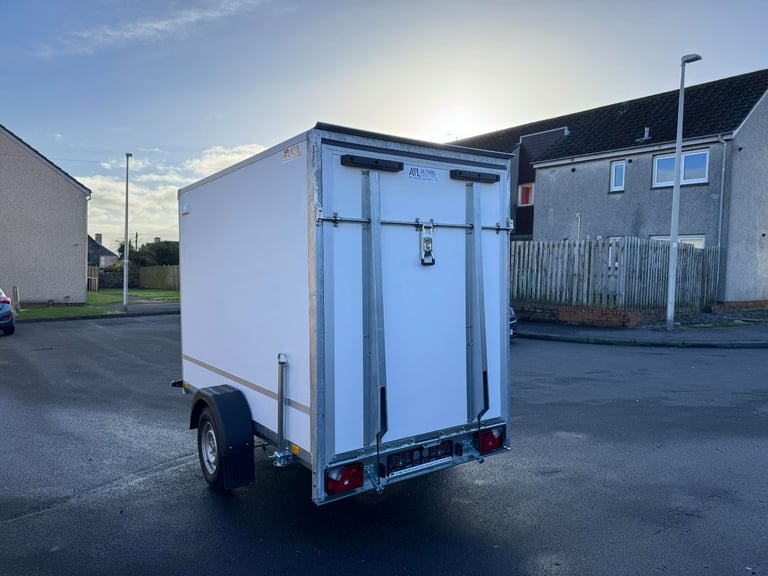 BRAND NEW 8ft x 5ft x 6ft Single Axle Box Trailer with Ramp 750KG