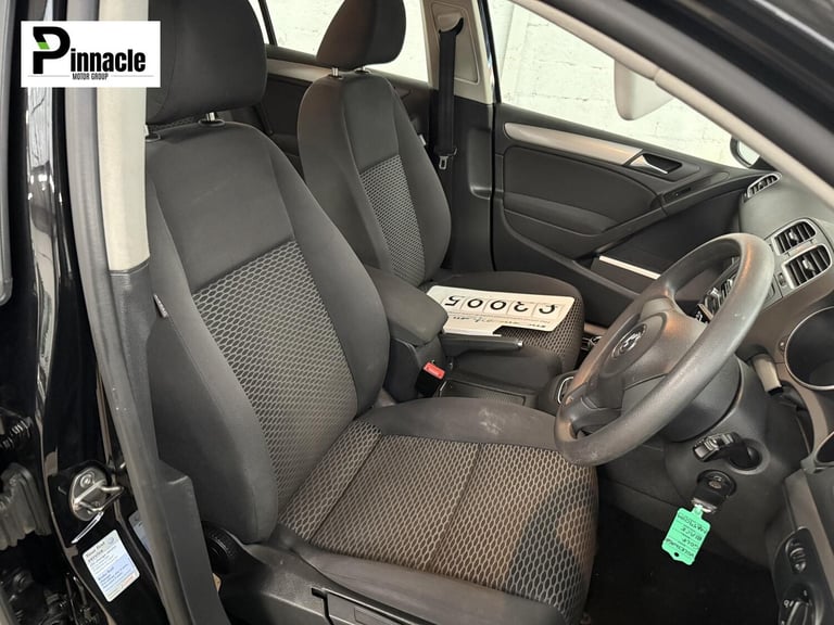 2009 Volkswagen Golf 1.6 TDI S Hatchback 5dr Diesel Manual Euro 5 (105 ps) Hatchback Diesel Manual