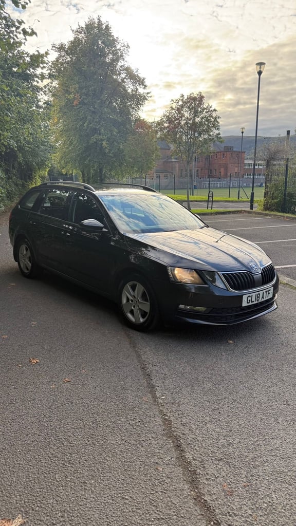 Skoda, OCTAVIA, Estate, 2018, Semi-Auto, 1598 (cc), 5 doors