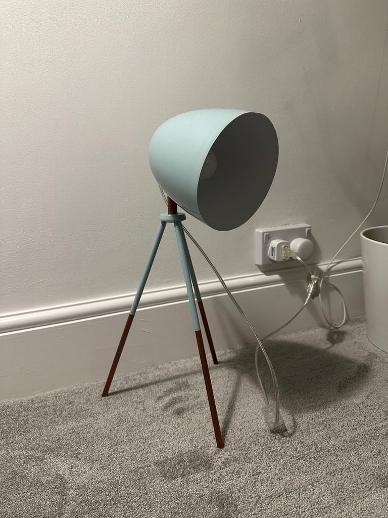 Free Lamp, Bulb Included