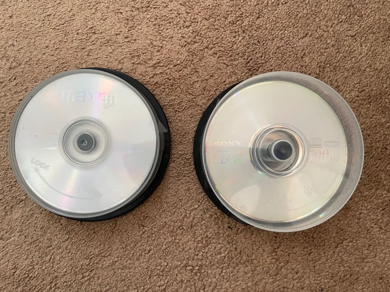 image for Maxwell CD-R 13-Disc Set 700MB 80-Minute 52x Speed Recordable Blank