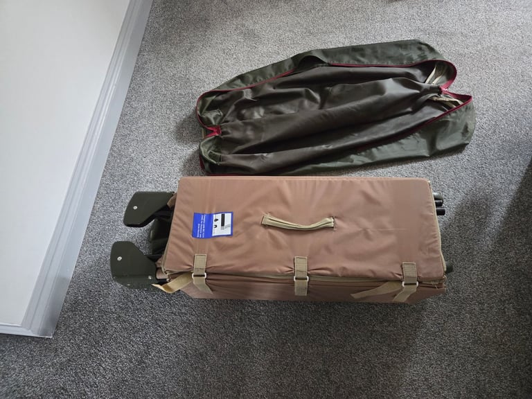 Mamas & Papas travel Cot