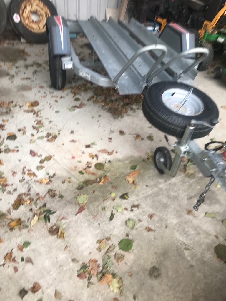 Two bike trailer 