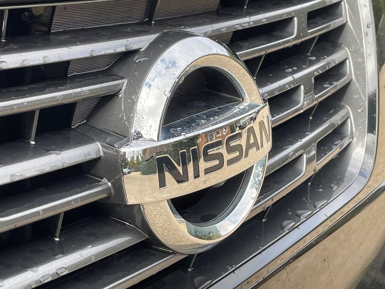 2021 Nissan Navara 2.3 dCi N-Guard Auto 4WD Euro 6 4dr PICK UP Diesel Automatic