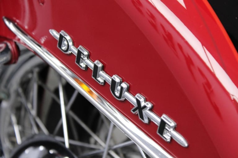 2019 Harley-Davidson FLDE Softail Deluxe in Two Tone Red and Black