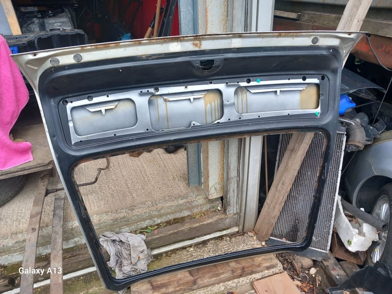Ford Capri MK2 MK3 Tailgate