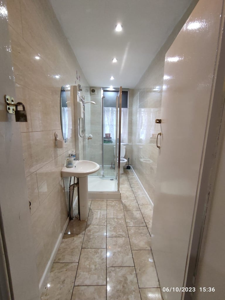 Immediate Room's for Rent in City of Glasgow Available