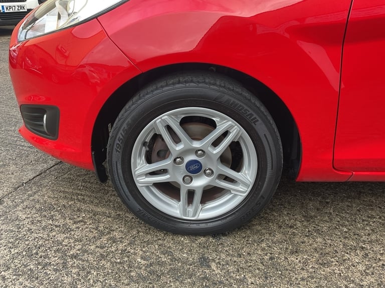 2014 Ford Fiesta 1.2 ZETEC 3DR Manual Hatchback Petrol Manual