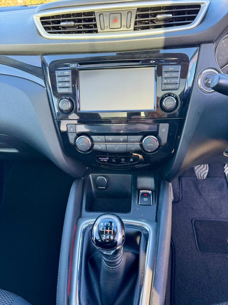 Nissan Qashqui 2015 new service mot