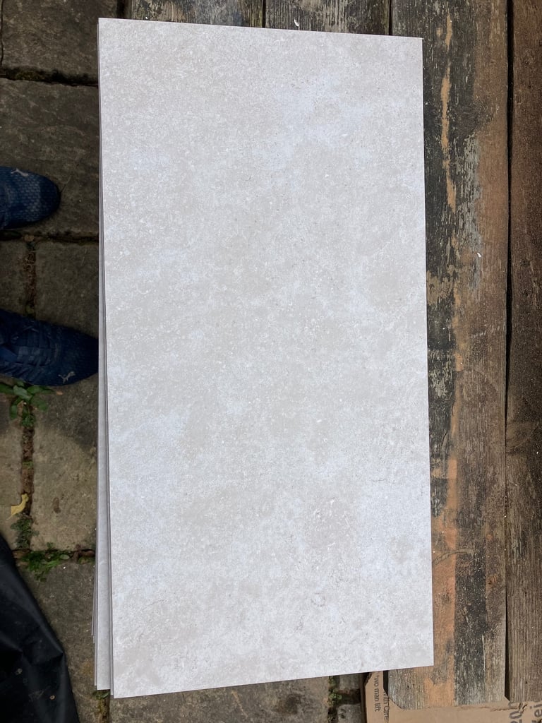 FREE Porcelain Tiles Essen Bone