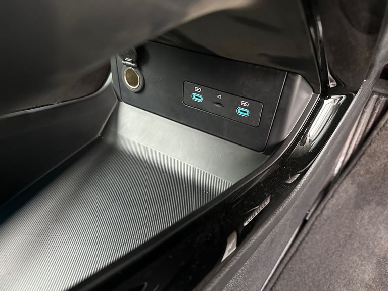 2025 BYD Seal U DM-i 5Dr Boost 1.5 PHEV Auto Estate Petrol Parallel PHEV Automatic