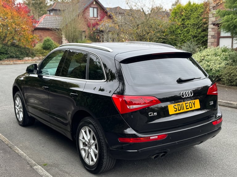 Audi, Q5, Estate, 2011, Manual, 1968 (cc), 5 doors