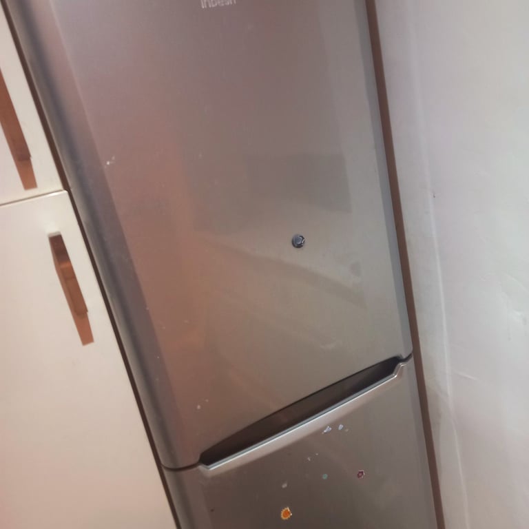 image for fridge freezer 