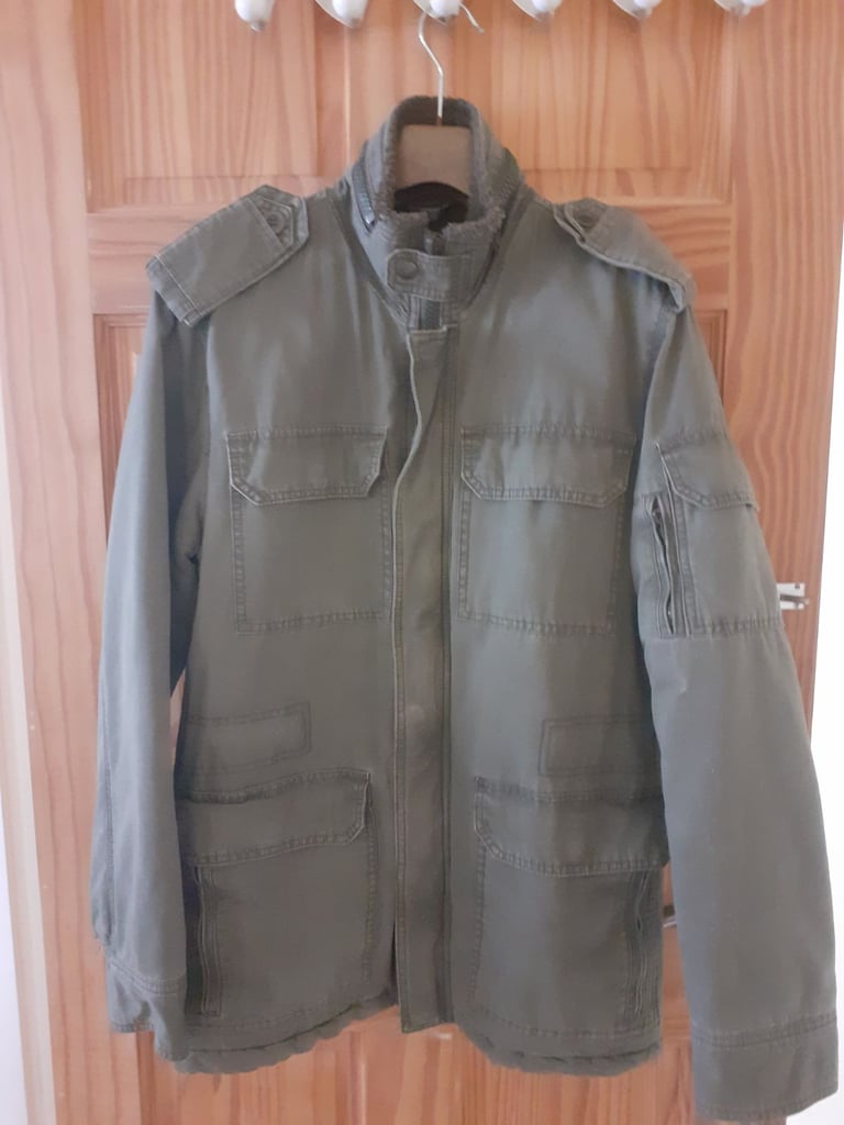 KHAKI COLOURED HEAVY JACKET 