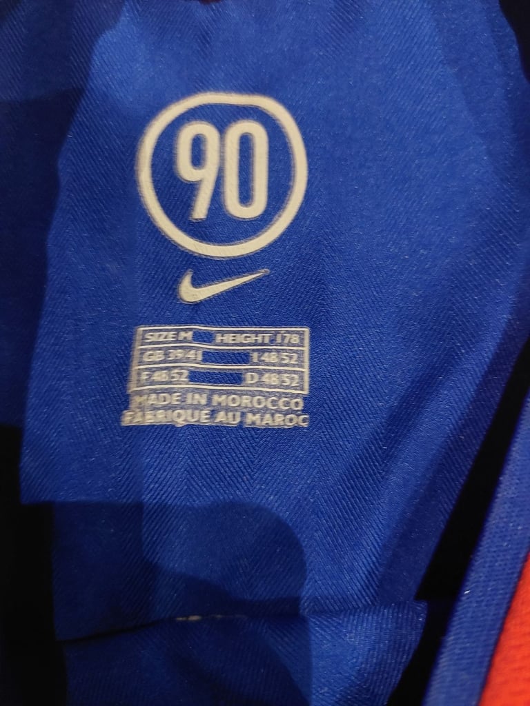 2004 man utd away kit