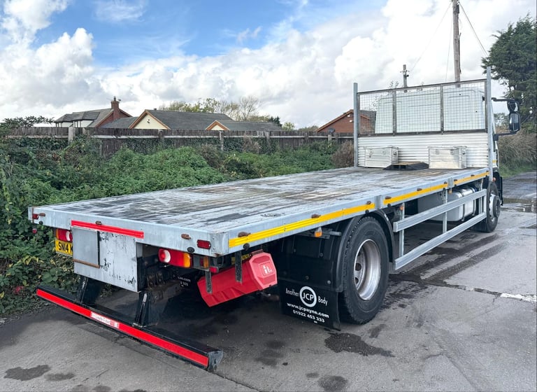 2014 IVECO EUROCARGO 180E25 ALLOY FLATBED EURO-6 18TON U-LEZ !! 5,000 MILES !!