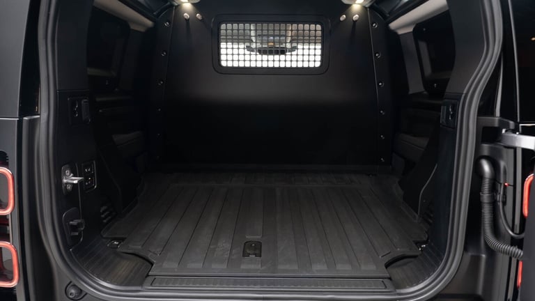 2023 Land Rover Defender (23 Reg) 90 3.0 D250 Hard Top Commercial (No VAT) Panel Van Diesel Autom...