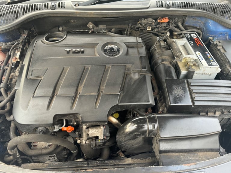 2010 Skoda Octavia 2.0 TDI CR vRS 5dr HATCHBACK Diesel Manual