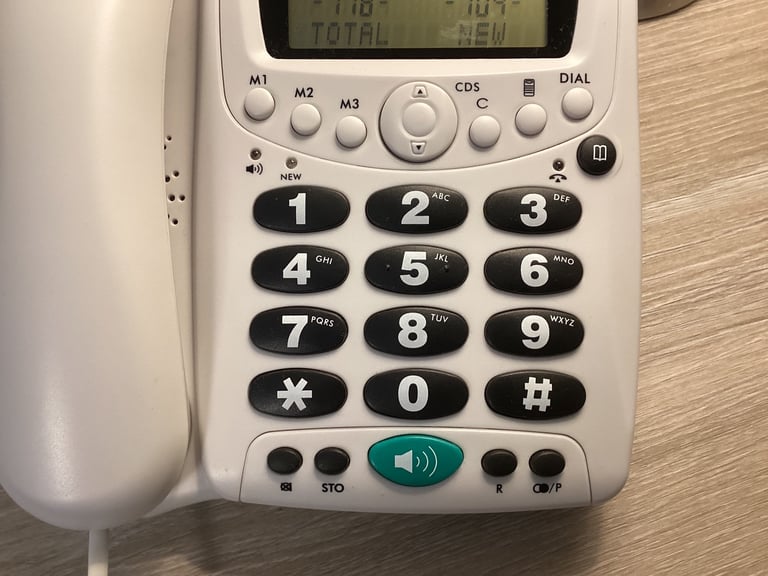 Binatone Speakeasy 5 Corded Phone for Seniors Impaired Vision