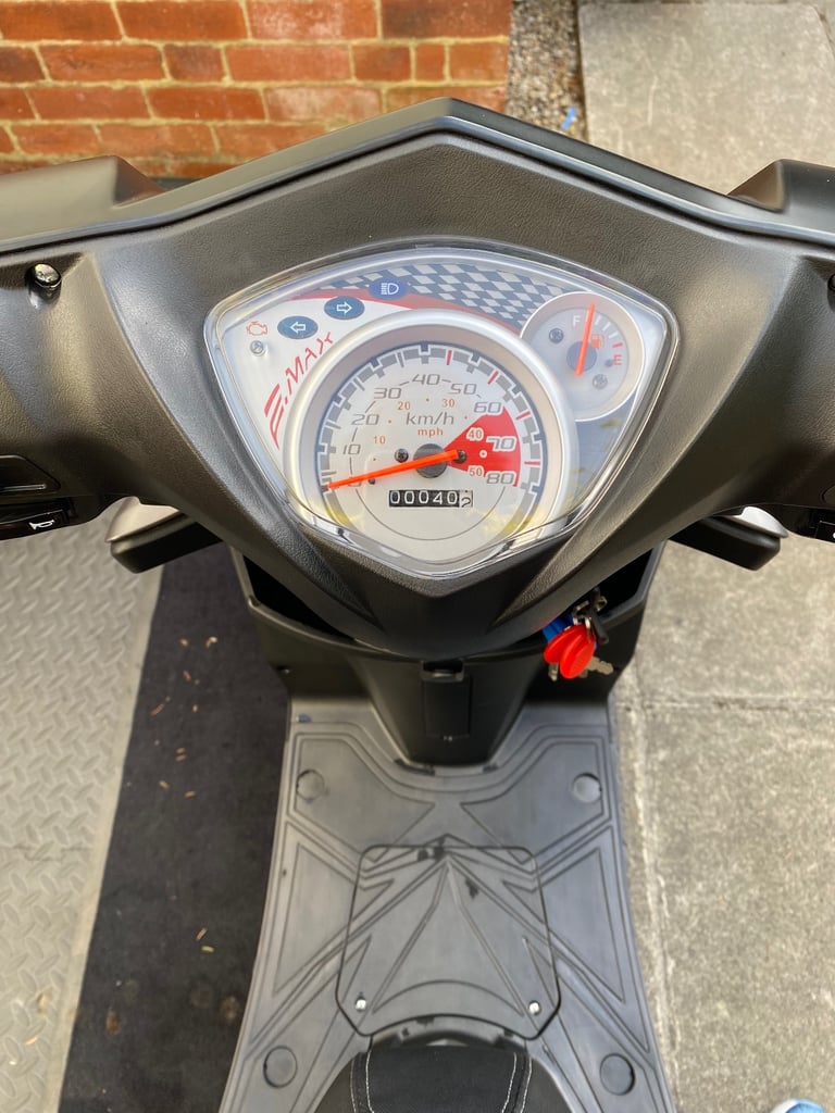 Lexmoto Echo 50cc Moped 