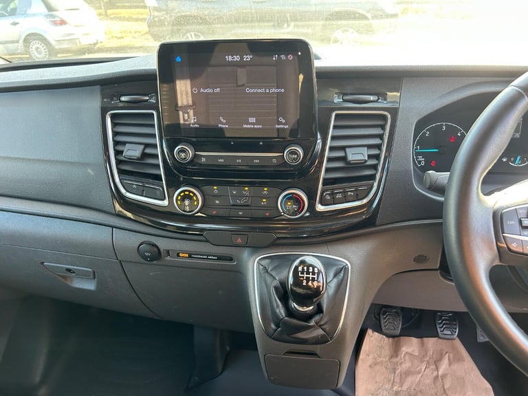 FORD TRANSIT CUSTOM 2.0 Limited Van 300 L2 130PS +Â?15,975 Plus VAT+