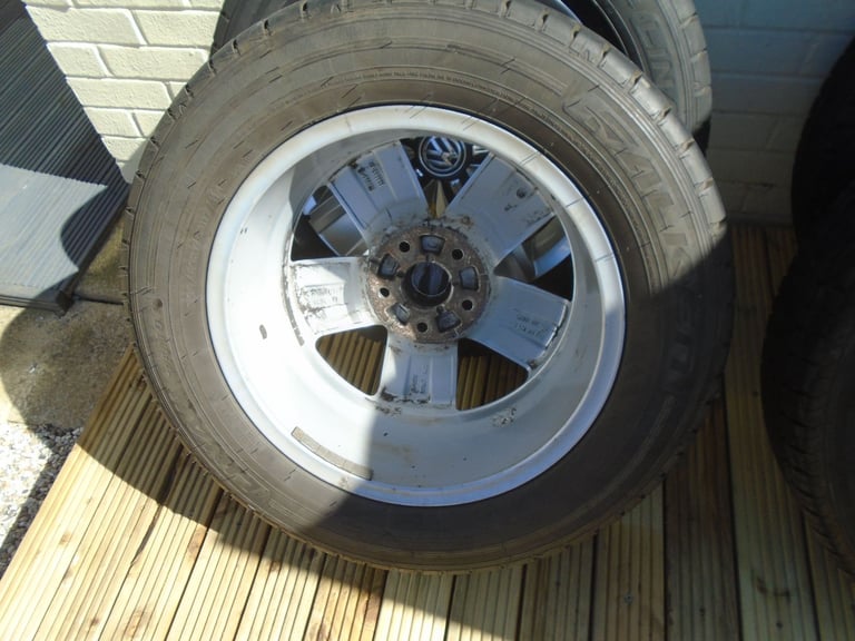 4 X DEVONPORT VOLKSWAGEN TRANSPORTER WHEELS & TYRES 215/235 60 17inch ALL TYRES VIRTUALLY NEW.
