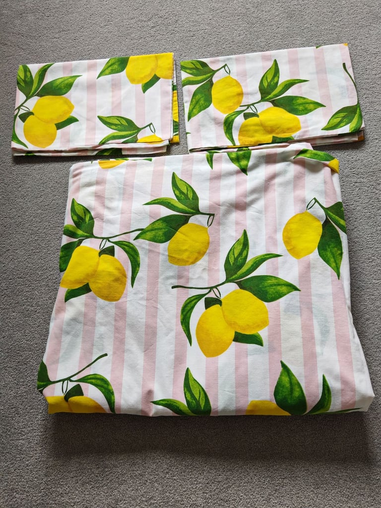 image for Lemons King Sized Duvet Set