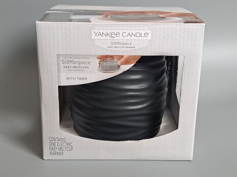 image for Yankee Candle Melt Warmer with timer.
