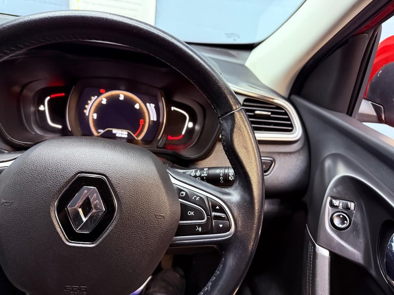 2017 Renault Kadjar 1.5 dCi Dynamique S Nav EDC Euro 6 (s/s) 5dr HATCHBACK Diesel Automatic