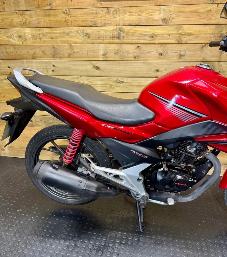 Honda CB125f CBF125 / DEPOSIT TAKEN