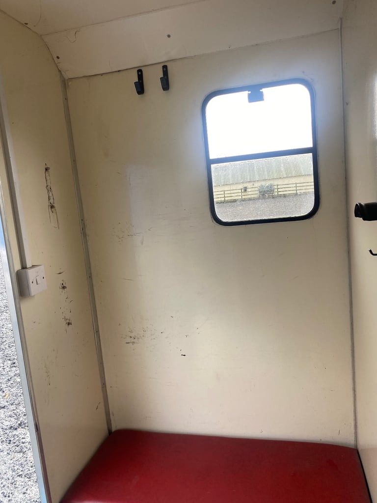 Horsebox 3.5tonne