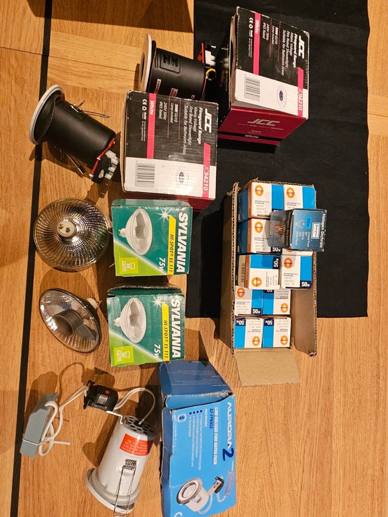 image for Assortment of Lighting Fittings & Lamps