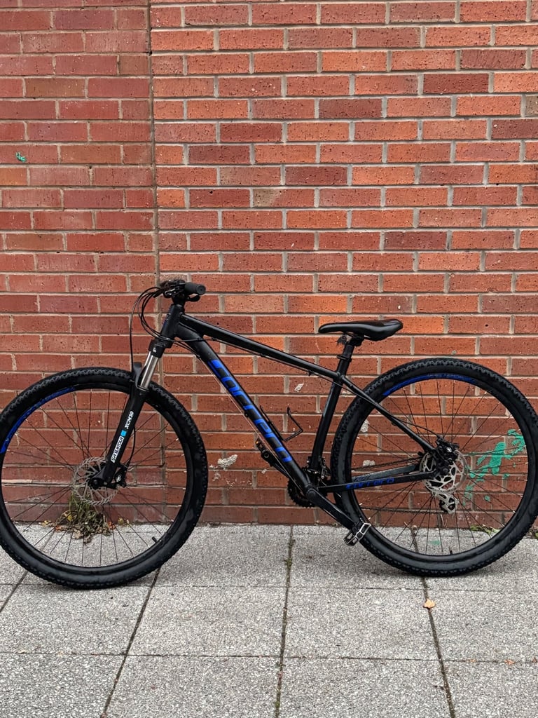 Carrera Hellcat 29” mountain bike, 18” Frame - Hydraulic Breaks